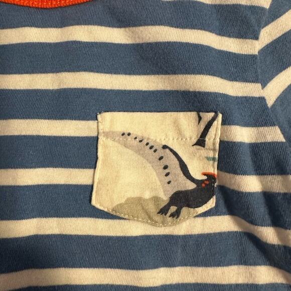 Baby Boden Reversable Dinosaur Long Sleeve Top with buttons on the shoulder‎ - Picture 6 of 6